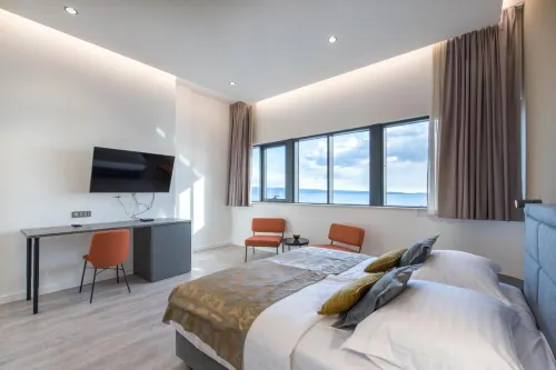 Seascape Luxury Rooms Photos