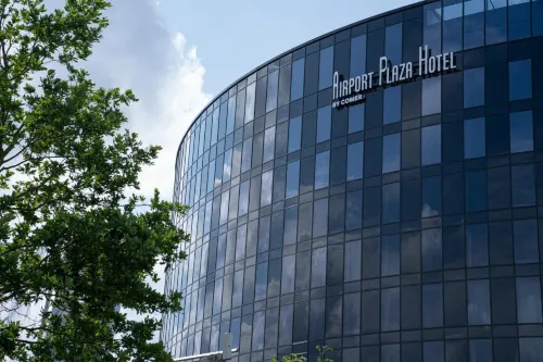 Airport Plaza Hotel Hamburg Exterior Photos