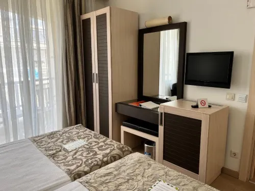 Golden Lotus Hotel Номера Photos