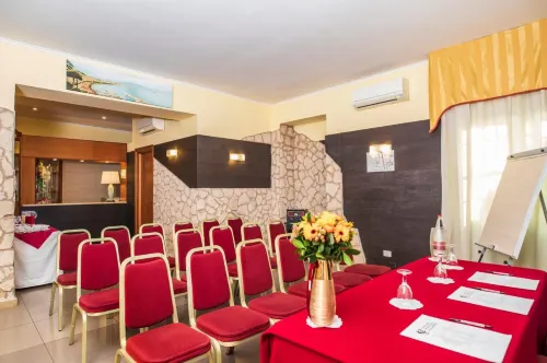 Capodichino International Hotel Business Photos