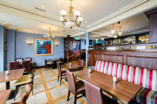 Commodore Hotel تناول الطعام Photos