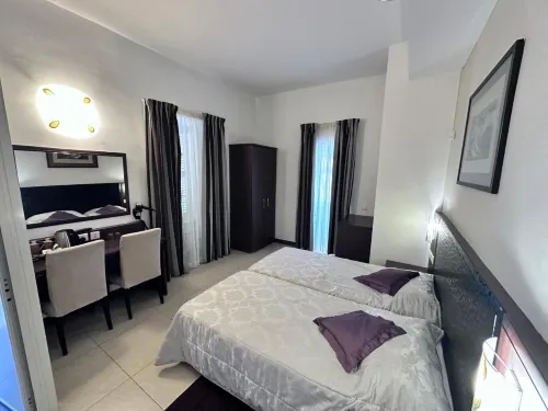Grand Harbour Hotel Rooms Photos