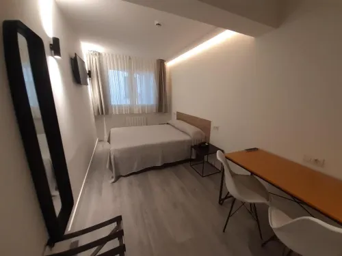 Hotel Photo Zabalburu Rooms Photos