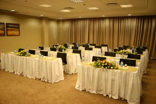 Mount Meru Hotel Espaces Affaires Photos
