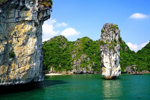 Khách sạn Alex Hạ Long Xung quanh Photos