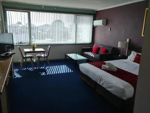 Parkdale Motor Inn Photos