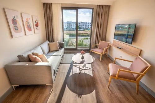 Lara MARINE Homes Photos