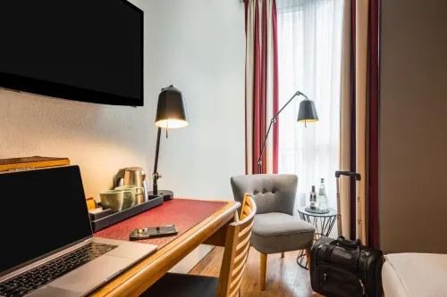 Mercure Hotel Berlin Zentrum Rooms Photos