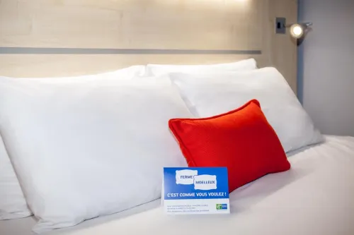 Holiday Inn Express Toulouse Airport Zimmer Photos