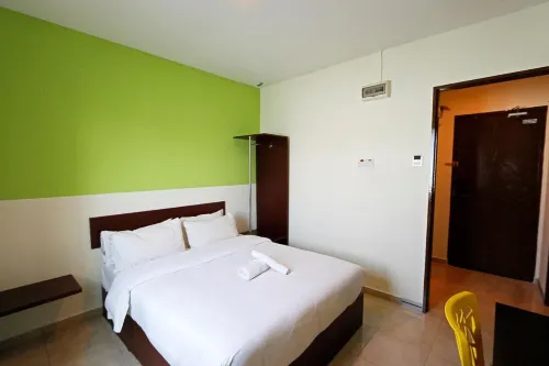 Golden Roof Hotel Falim Ipoh Photos