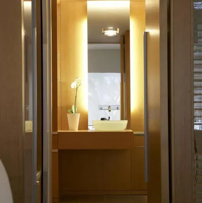 Le Germain Hotel Maple Leaf Square Photos