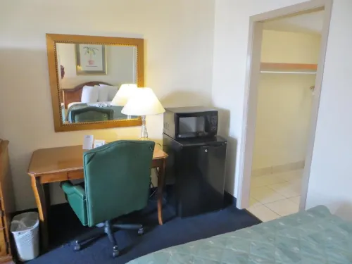 Days Inn by Wyndham Orlando Airport Florida Mall Camere Photos
