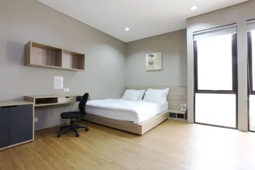 M Suite Rooms Photos
