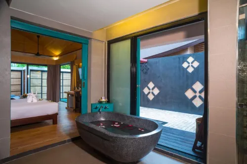 Weekender Resort Rooms Photos