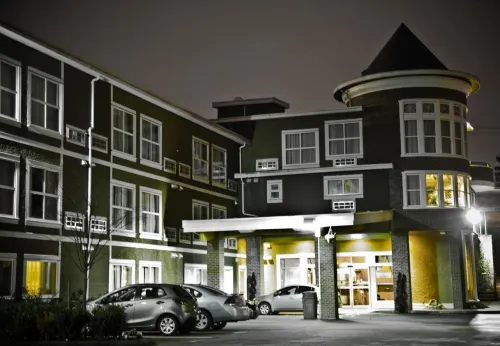 Days Inn by Wyndham Surrey Esterni Photos