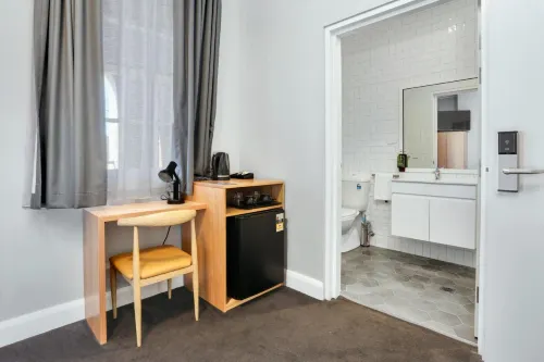 Penshurst Hotel Photos