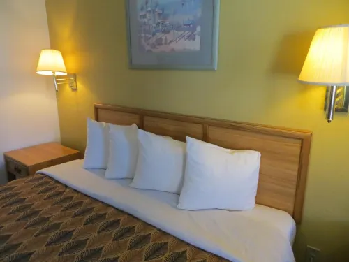 Travelodge by Wyndham Banning CA Near Casino/Outlet Mall Photos
