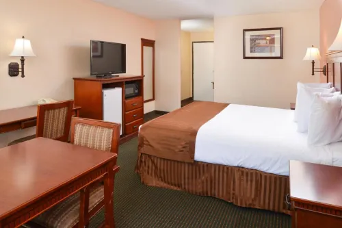 Americas Best Value Inn & Suites-East Chambres Photos