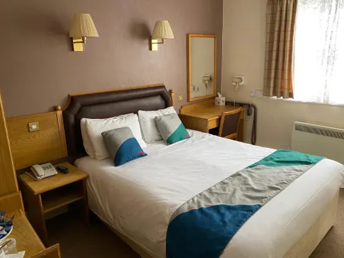 Cardiff Sandringham Hotel Photos