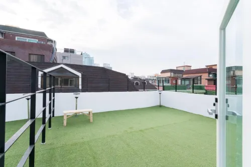 Neat House Hongdae Espaces publics Photos