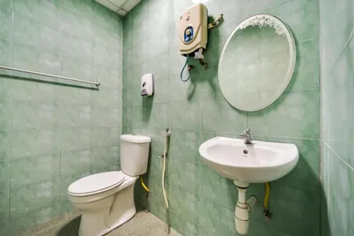 River Inn Hotel Номера Photos