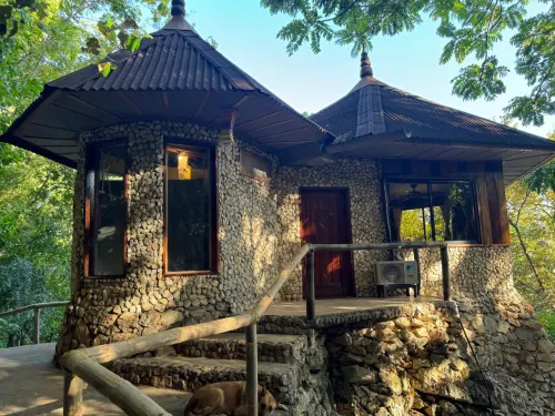 Sangat Island Dive Resort Kamar Photos