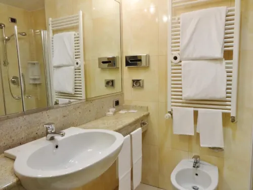 Hotel Tiffany Milano Rooms Photos