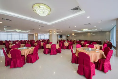 Grand InHotel Kota Kinabalu Restauration Photos