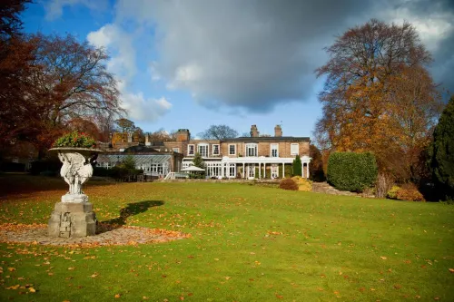 Ringwood Hall Hotel & Spa Extérieur Photos