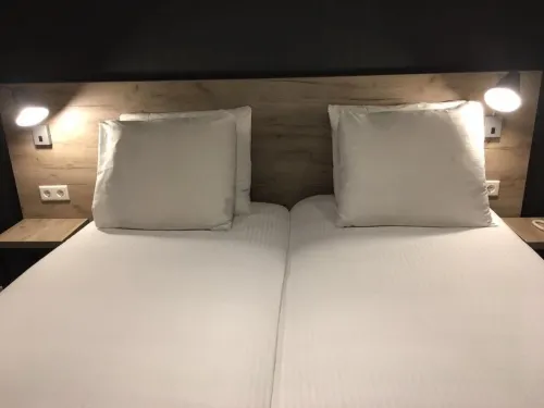 Joy Hotel Rooms Photos