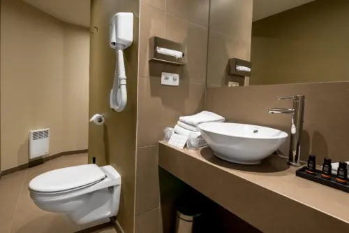 Hotel Acacia Rooms Photos