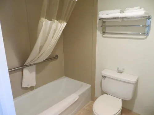 Travelodge by Wyndham Banning CA Near Casino/Outlet Mall Zimmer Photos