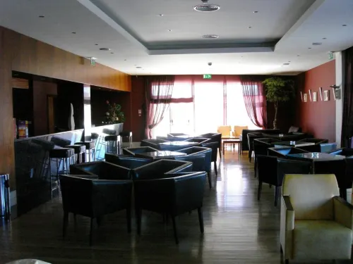 Hotel Lusitania Congress & Spa Makanan Photos