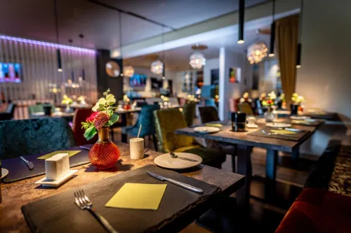 Friendly Cityhotel Oktopus Restauranger Photos