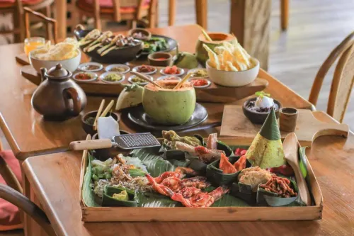AMNAYA Resort Nusa Dua Makanan Photos