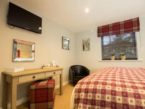 The World's End - Northampton Rooms Photos