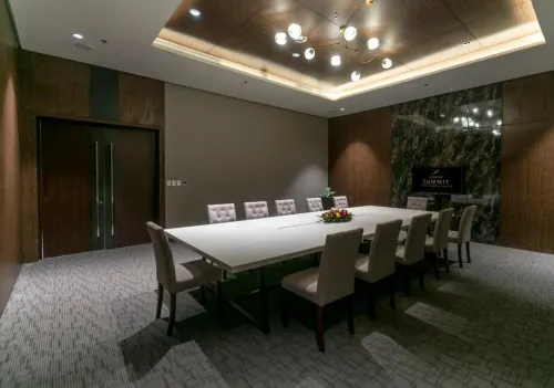Grand Summit Hotel General Santos Business Facilities Photos