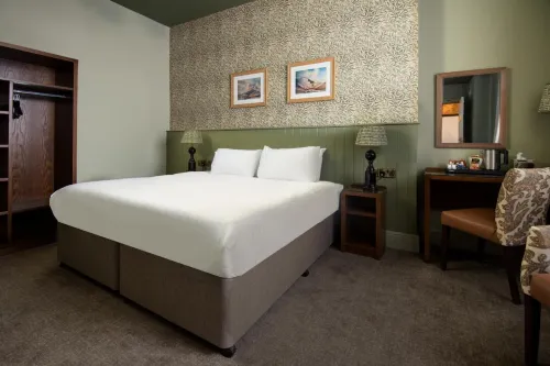 Lakehouse at the Waterhead Inn Rooms Photos