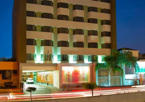 Hotel Guadalajara Plaza Ejecutivo Außen Photos
