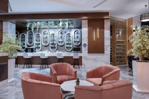 Nirvana Cosmopolitan Hotel - Convention & Sports Center Photos