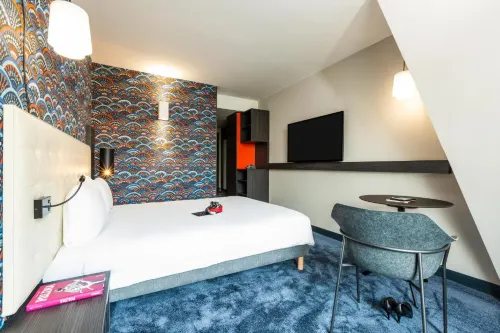 ibis Styles Puteaux Paris La Défense Photos