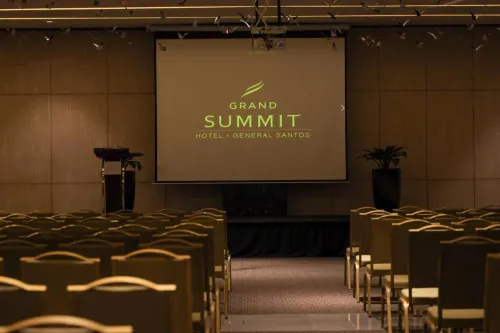 Grand Summit Hotel General Santos Photos