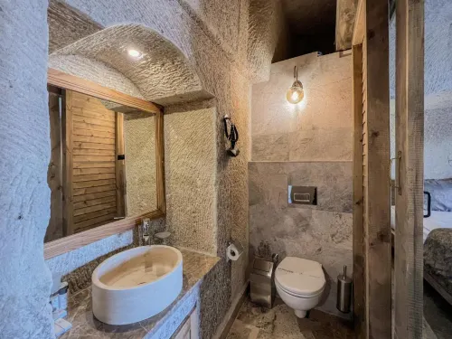 Cave Hotel Saksagan Photos