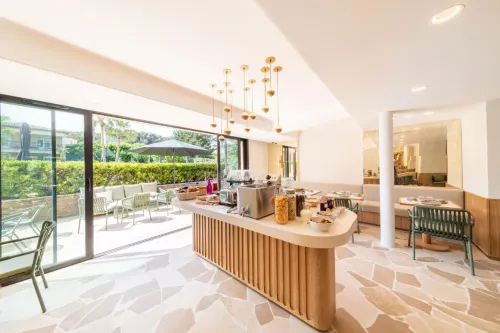Hotel Brin d'Azur - Saint Tropez Ristorazione Photos