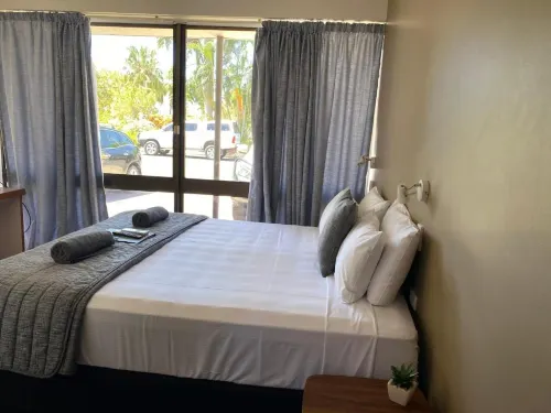 Mid City Motor Inn Camere Photos