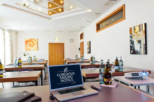 QU Hotel Augsburg Business Facilities Photos