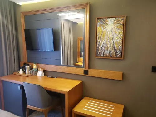 Four Seven Hotel Photos