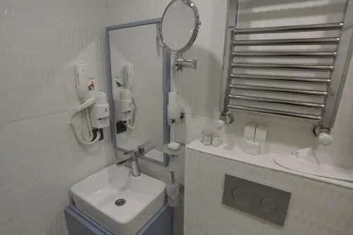 Just Inn Hotel Huoneet Photos