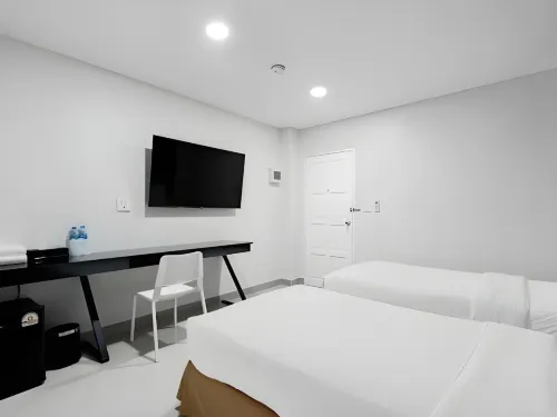 Terminal2 Hotel Phuket Photos
