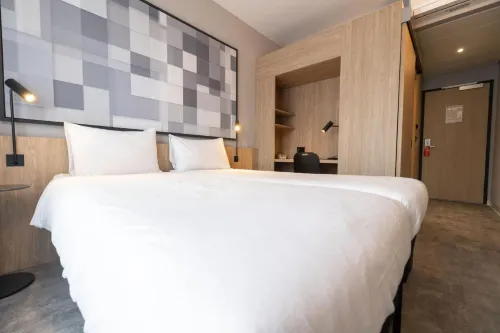 Ibis Chur Camere Photos